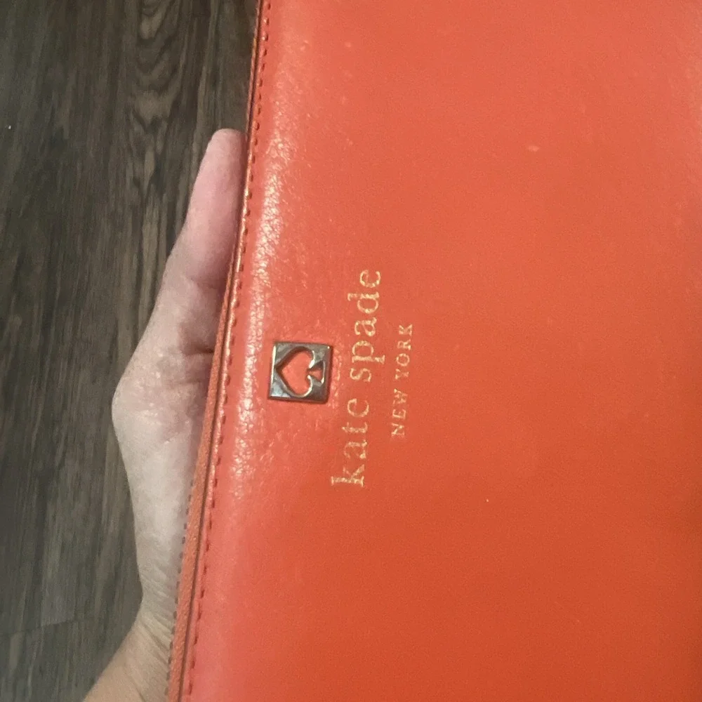 kate spade euc kate coral